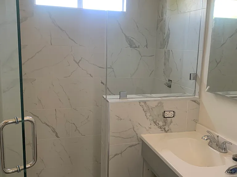 961 Manzanita St #1 — Photo 5