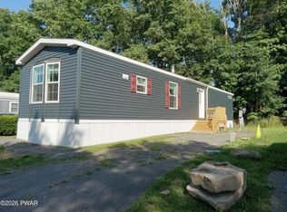 5 Evergreen Park, Jefferson Township, PA 18436