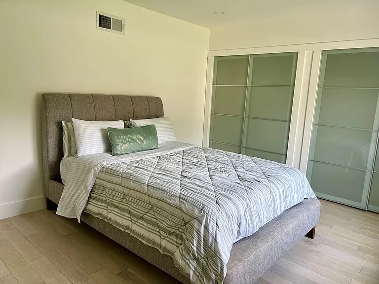 3303 Sawtooth Ct — Photo 22