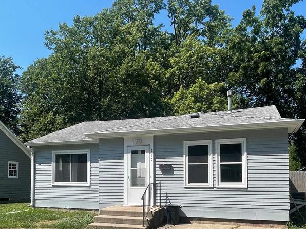 215 S Pine St, Vermillion, SD 57069