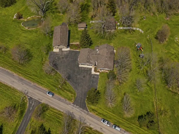 7352 Ahles Rd, Saint Cloud, MN 56301