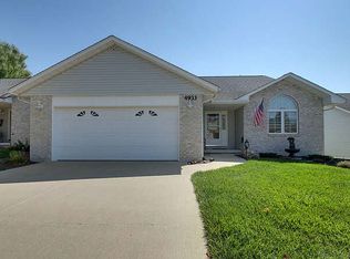 4933 Lake View Dr, Quincy, IL 62305