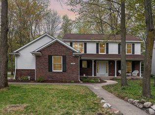 5116 Goldenwood Dr, Midland, MI