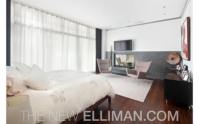 Sold by Douglas Elliman | media 29