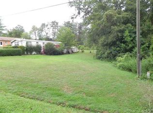 4220 Mountain View Cir, Lenoir, NC 28645