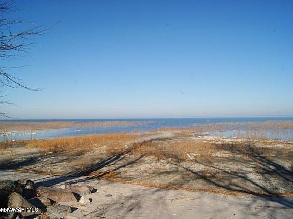 shore