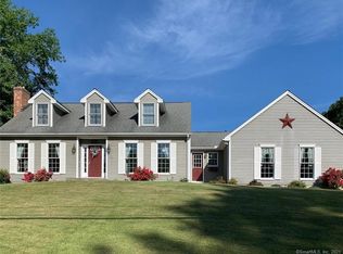 836 Pleasant St, Southington, CT 06489