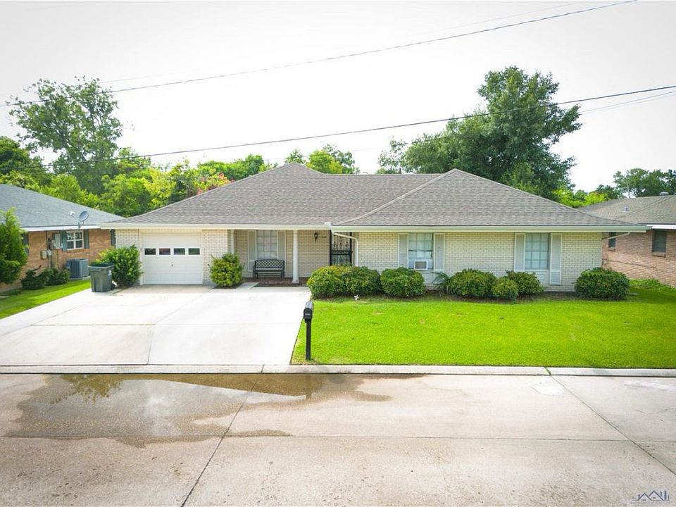 1st image of 116 Burkwall Dr