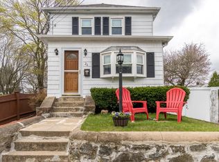 26 Manson St, Swampscott, MA 01902