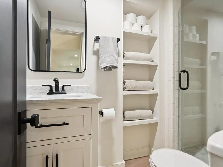 1007 Somerset Dr NW — Photo 18