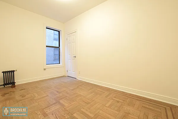 Rented by null | media 10