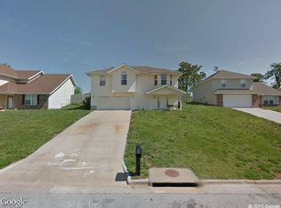 4503 W Kingsbury St, Springfield, MO 65802