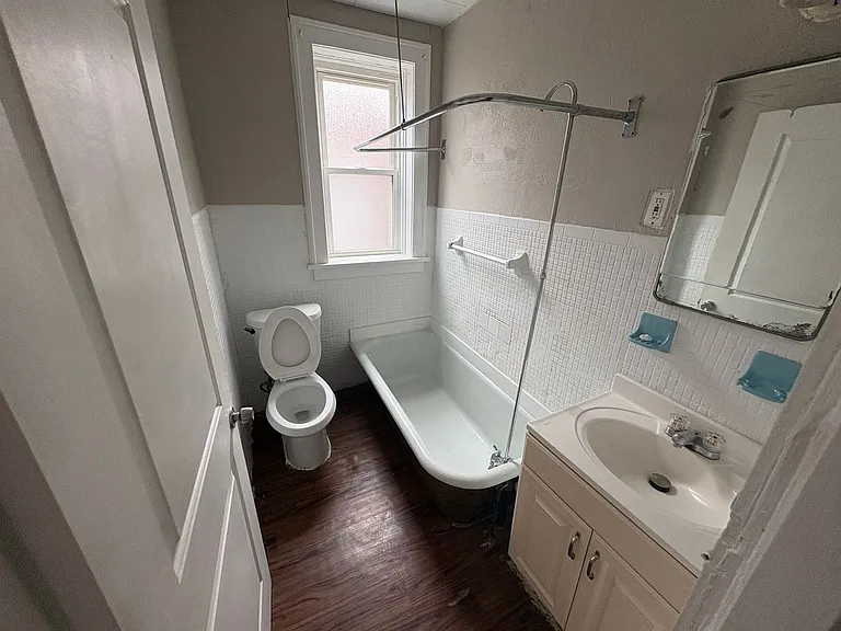 3221 Gravois Ave — Photo 5