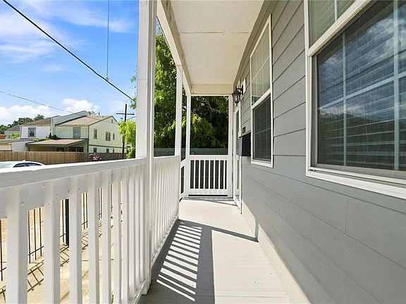 2nd image of 1722 Harmony St #1722