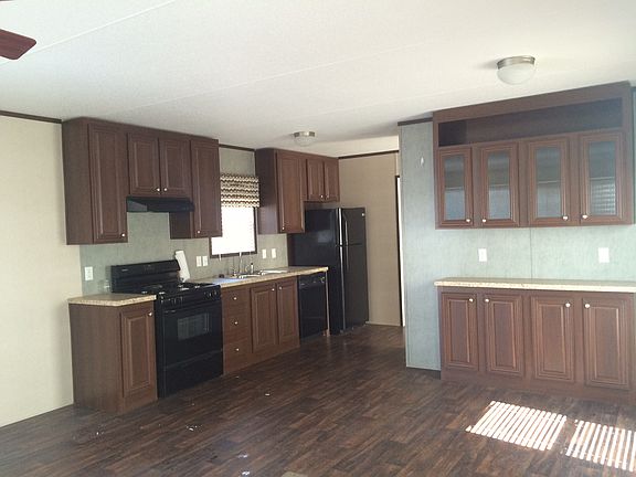 3rd image of 1500 W Thornton Pkwy Lot 439