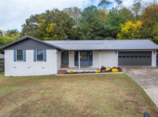 2900 S 18th St, Fort Smith, AR 72901