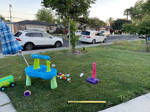 2nd image of 3197 San Juan Ave