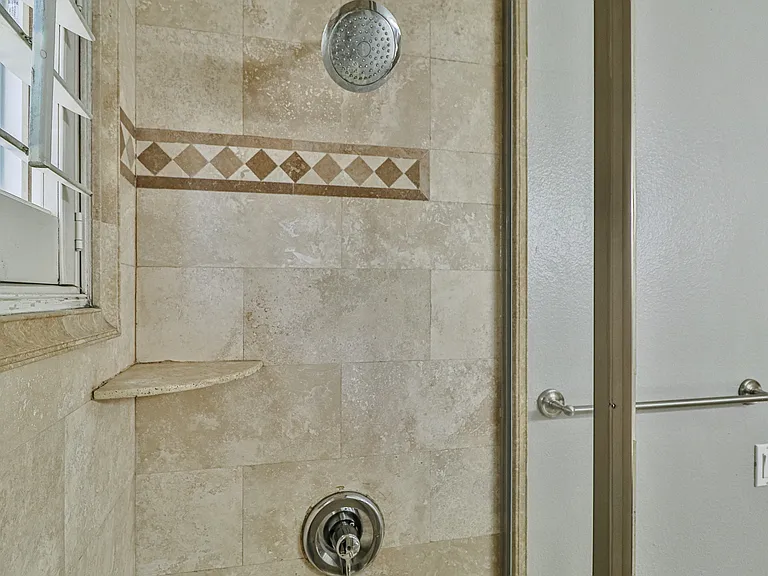 5250 S Rainbow Blvd #1160 — Photo 29