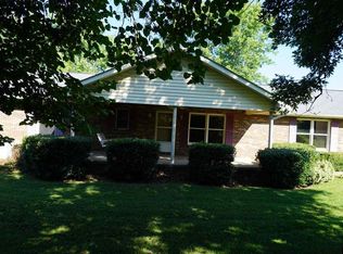 799 Old Hwy #33, New Tazewell, TN 37825