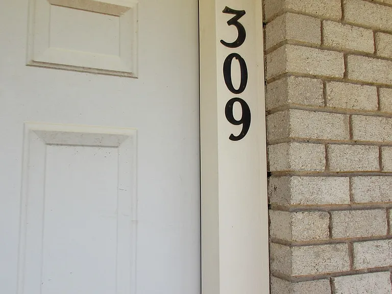 309 E Oklahoma Ave — Photo 13