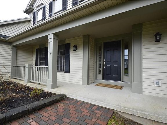 5th image of 7 Wenham Ln