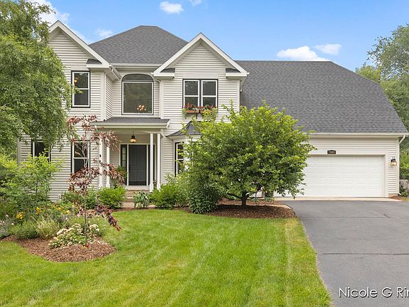 3rd image of 7669 Abby Ln SE