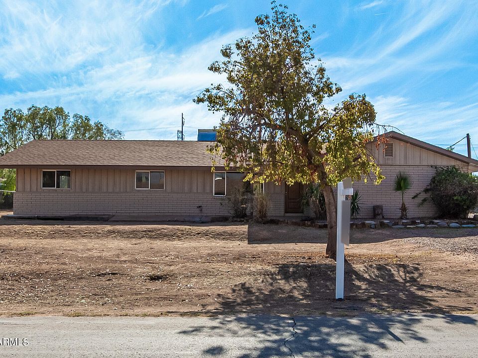 323 E Redfield Rd, Chandler, AZ 85225