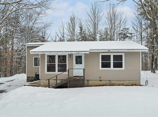 25 Cofran Avenue, Northfield, NH 03276