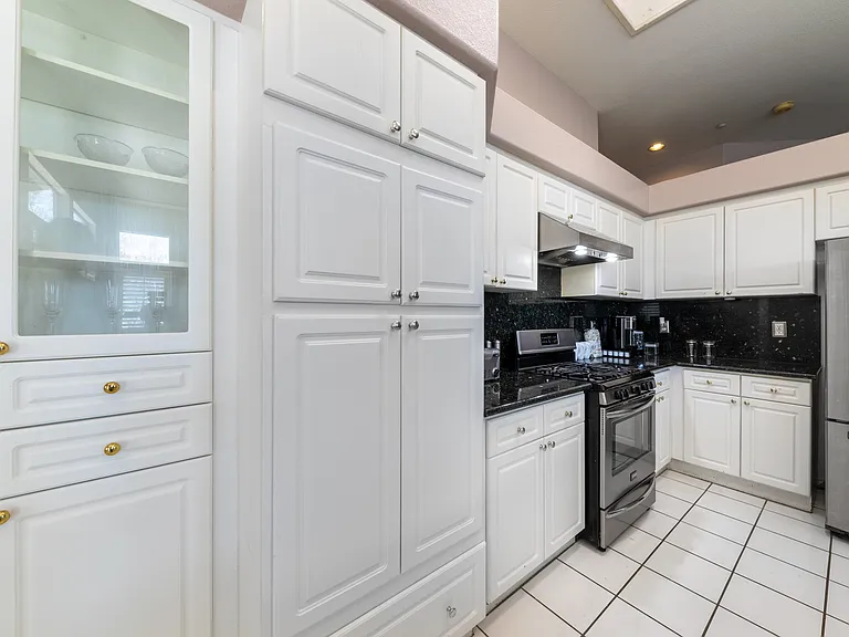 11857 Saint Andrews Pl — Photo 14
