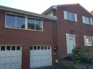 413 Garden City Dr, Monroeville, PA