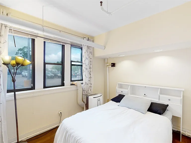137 Peterborough St #32 — Photo 6