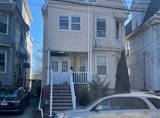 302 Ivy St, Kearny, NJ 07032