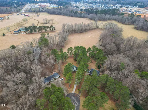 7212 Birch Field St, Willow Spring, NC 27592