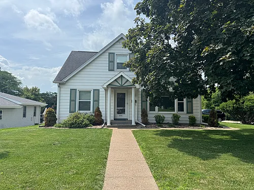 1601 Fox Dr Photo 1
