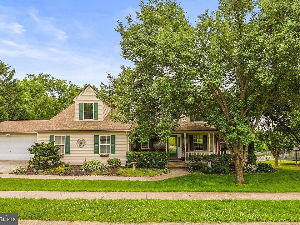 1st image of 248 Lanie Ct
