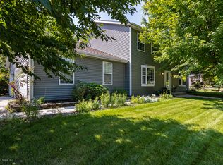 1134 Mary Ct, Dekalb, IL 60115