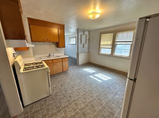 1624 Kearney Ave, Racine, WI 53405