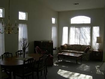 3rd image of 10114 River Falls Cir