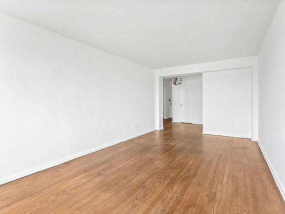 4th image of 330 Haven Ave APT 3K