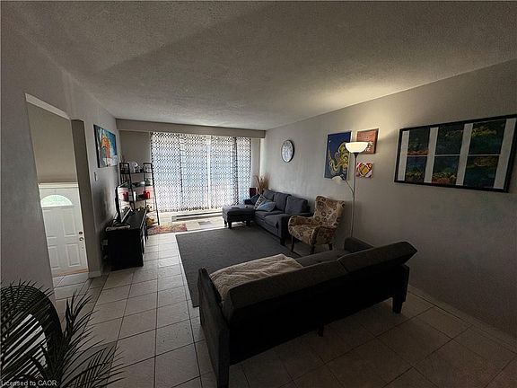 3rd image of 2380 Bromsgrove Rd #4