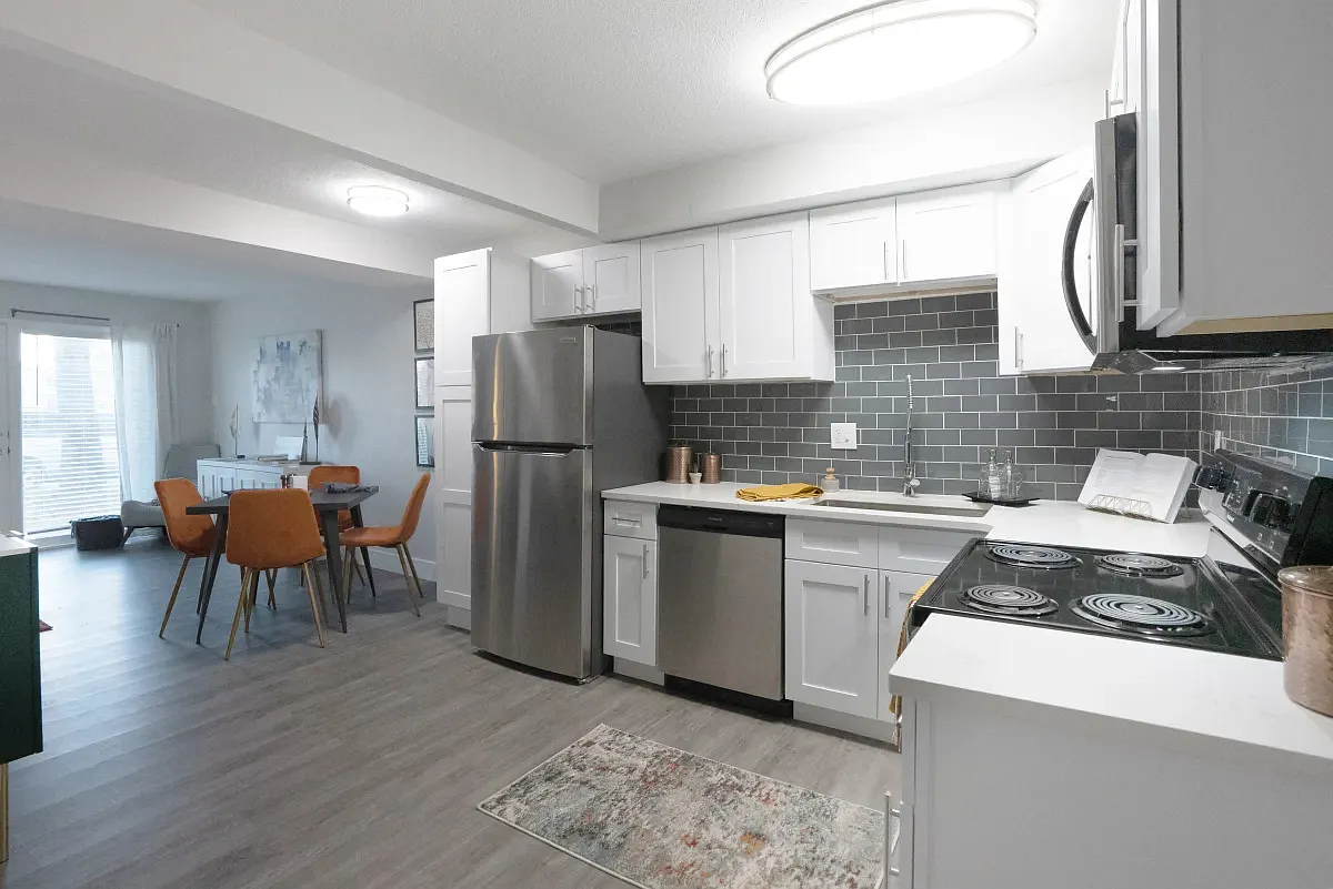 Spanish Lake Townhomes — Photo 4