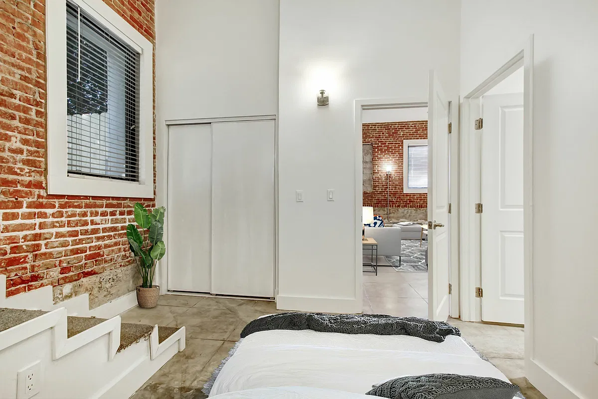Floor plan 1BR/1BA