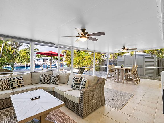 3rd image of 171 10th St