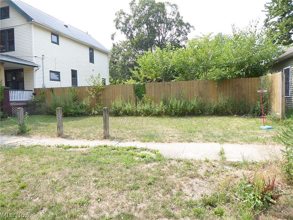 1st image of 6001 Wakefield Ave