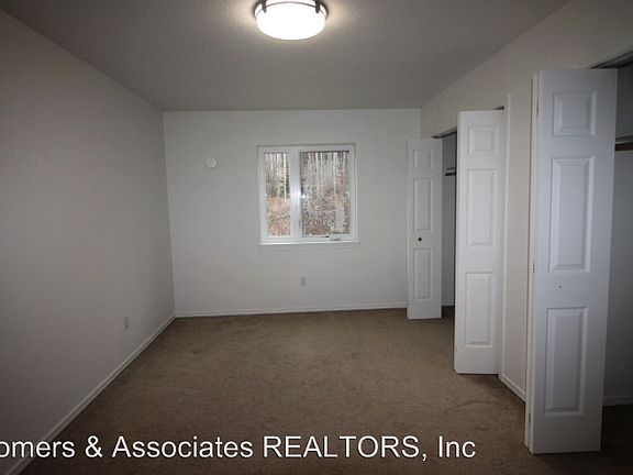 4th image of 3435 Hillary Ave #2