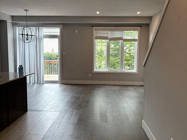 2070 Meadowgate Blvd #60 — Photo 6