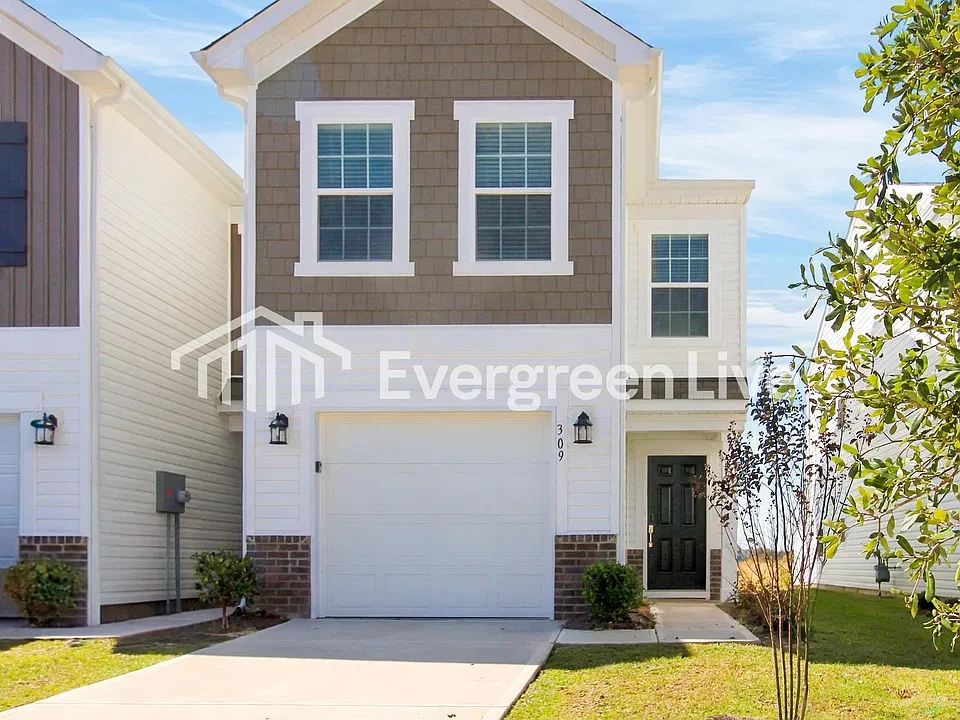 309 Livesey Ln