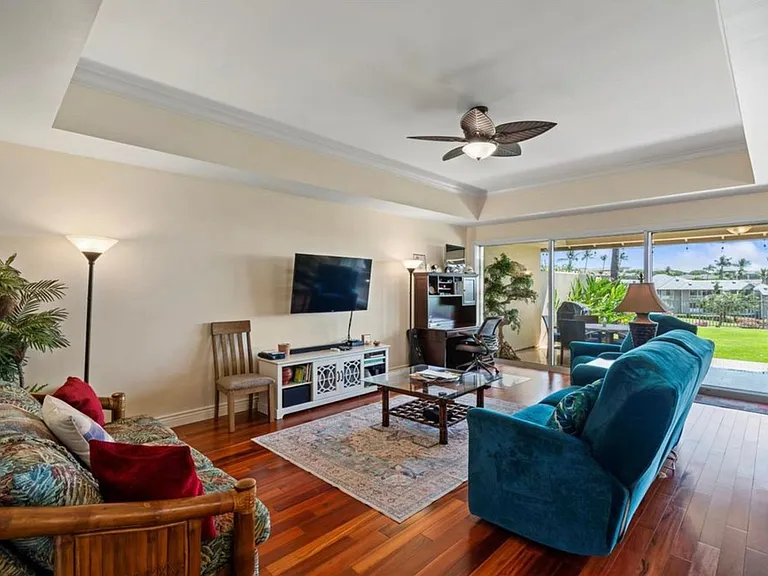 319 Kai Malu Pl #60B — Photo 3