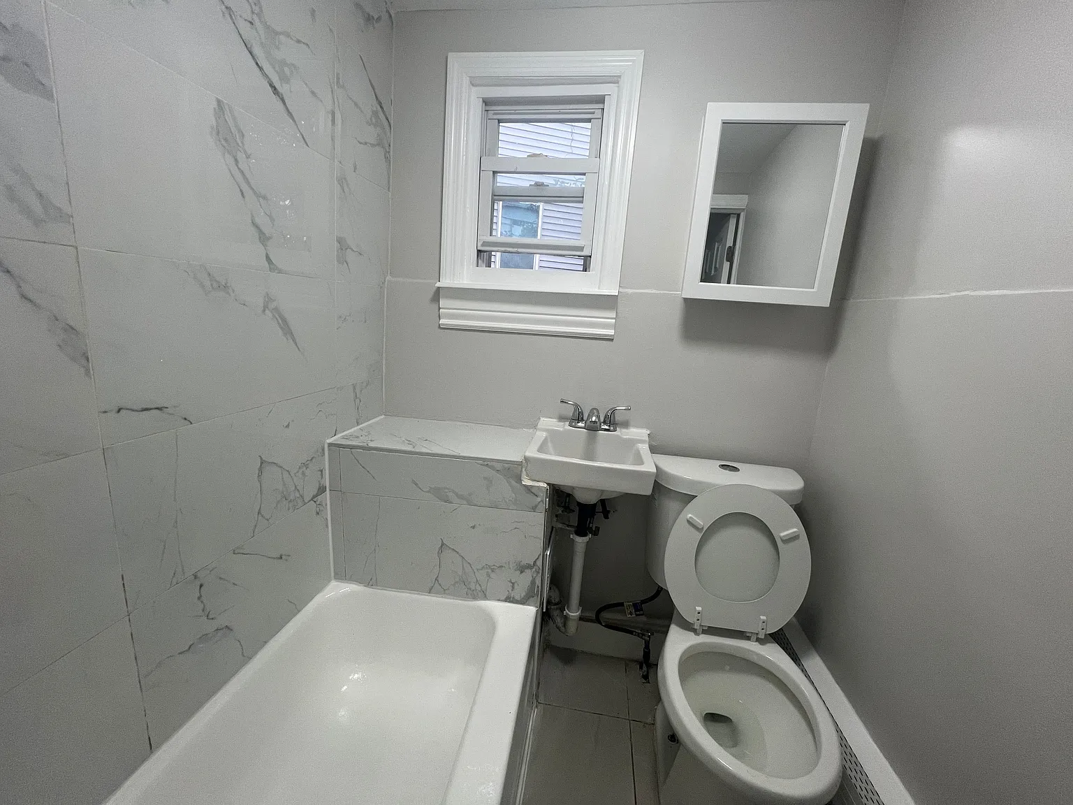 2 bed, $1,800 — Photo 4
