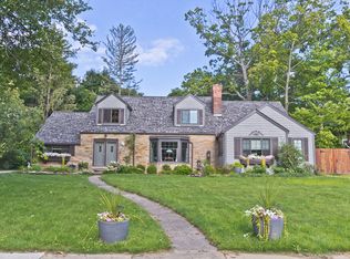 1705 Vinsetta Blvd, Royal Oak, MI 48067